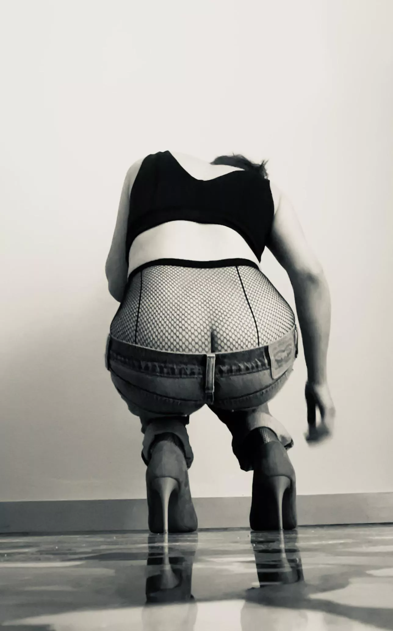 Ops I think I drop something 🖤🐇