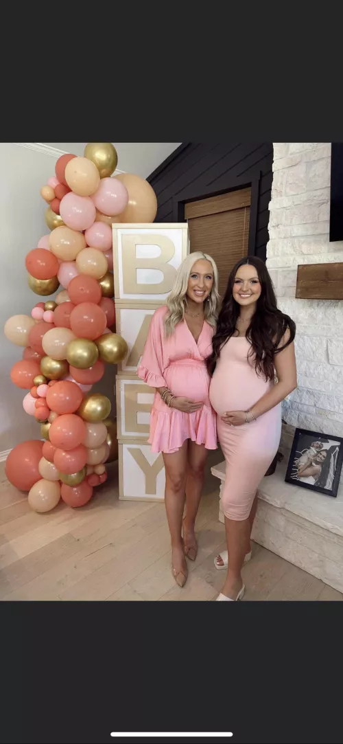 Pregnant babes😍 IUTR