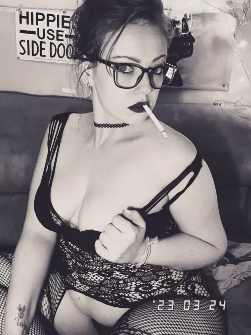 Rainy Saturday nights are too lonely