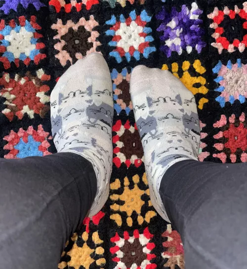 [SELLING] almost see through…