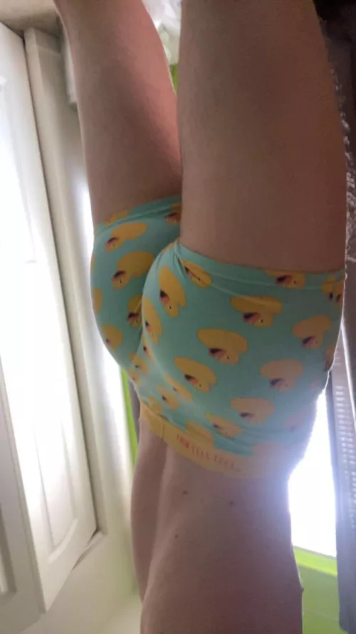 Some nice man ass for y’all