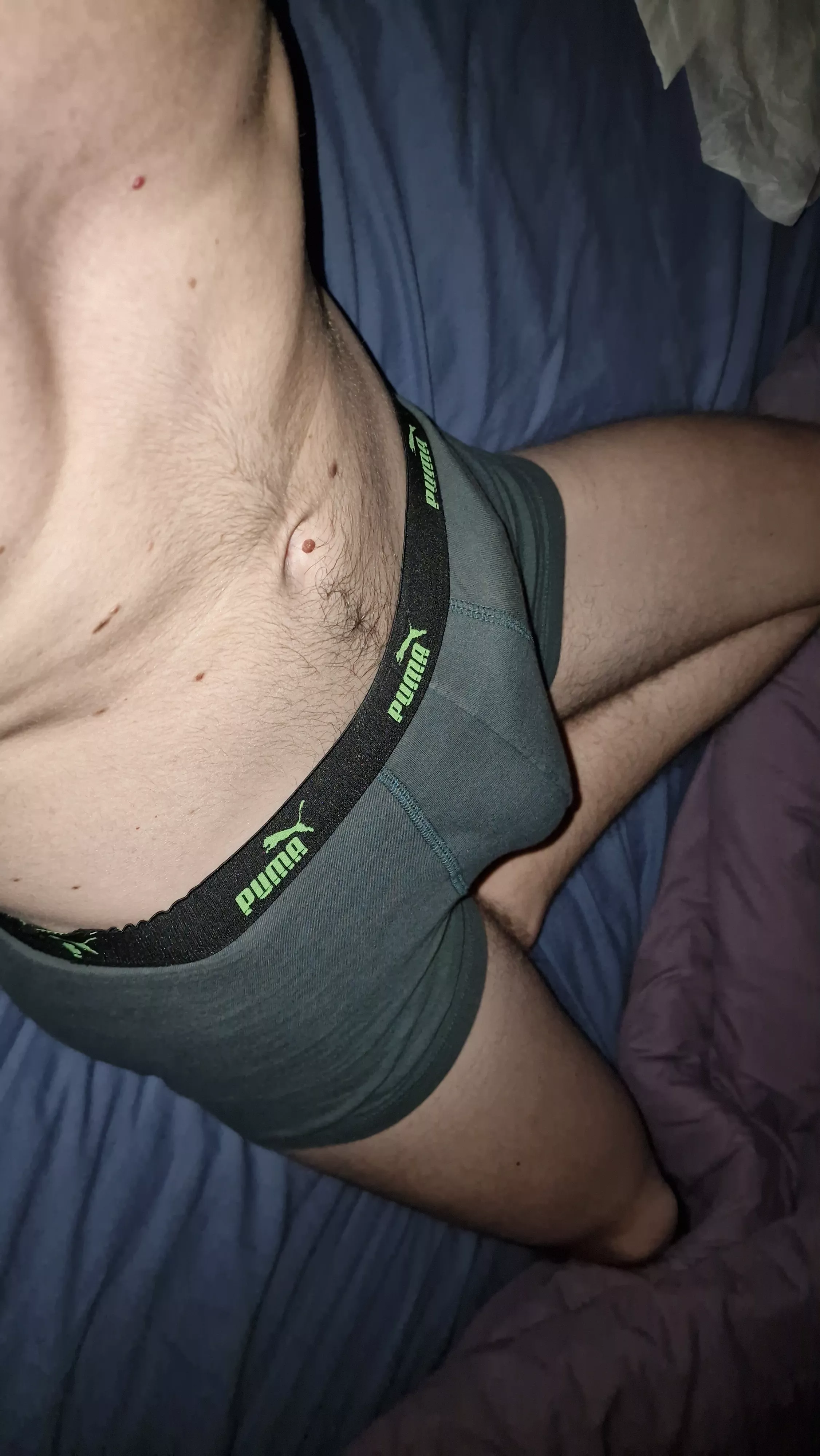 Tell me what you'd do if I would be in bed like this waiting for you 😏