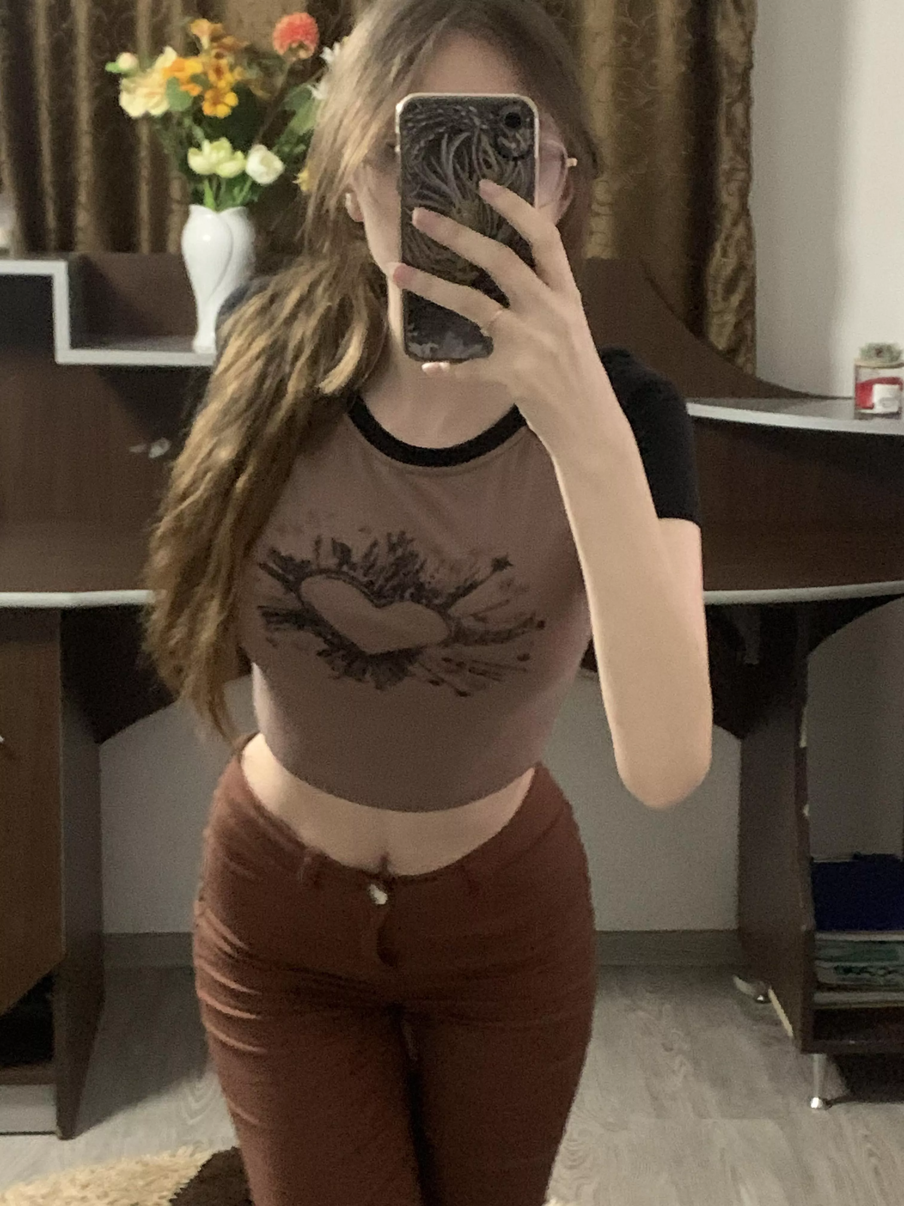 Wanna see my nudes ?🥺