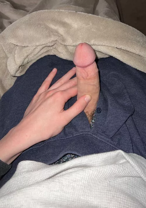Who wants to compare against my 18 year old white boy dick?