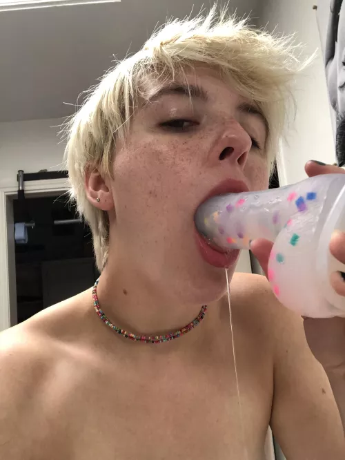 Would you let this boi practice on you?