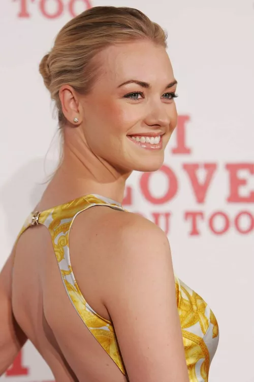 Yvonne Strahovski