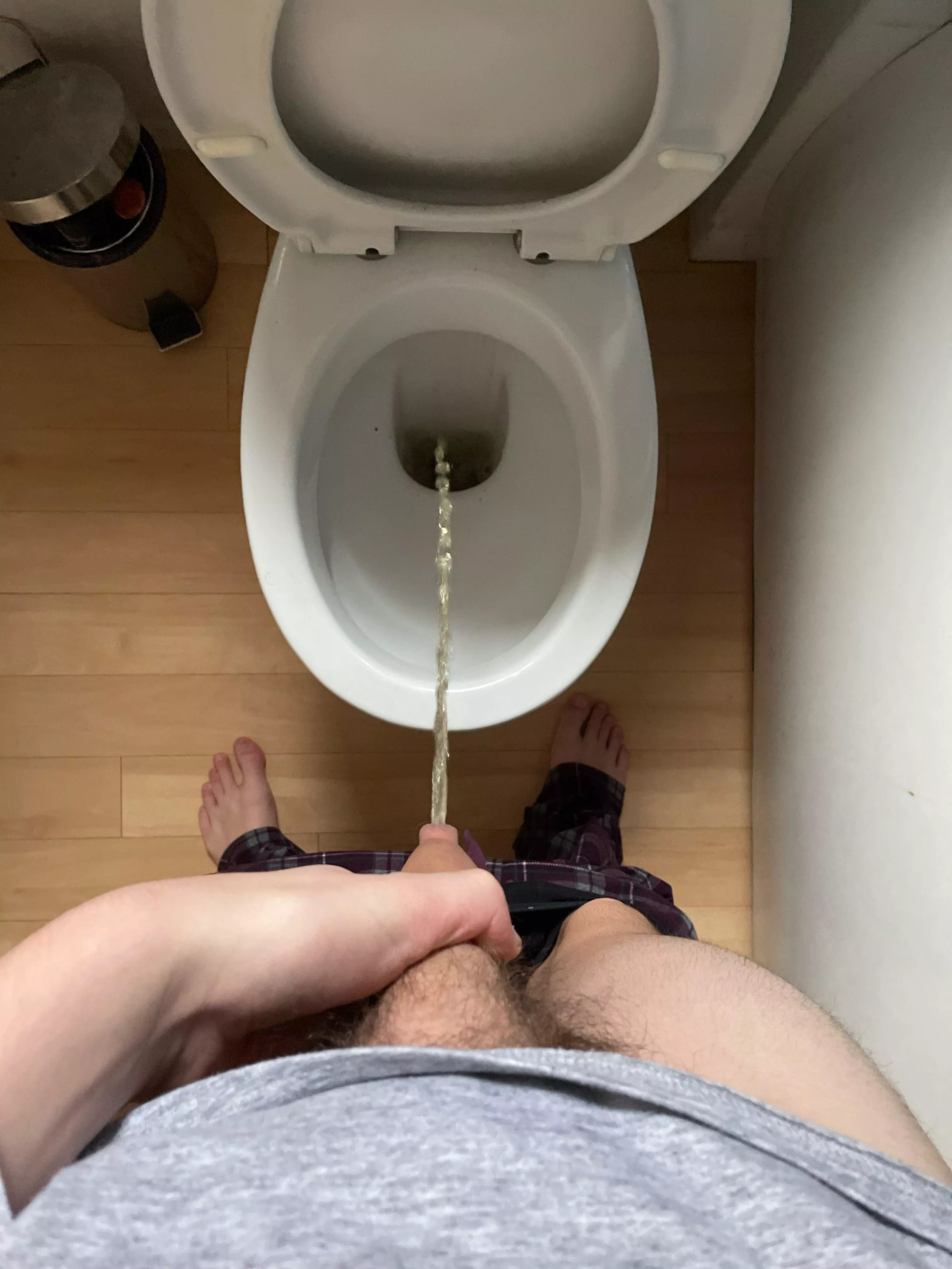 18 dom master for pathetic slut slaves. You must be LIMITLESS and be willing to do ANYTHING. be kinky, slutty, dirty, obedient and submissive. Any age (18+) and any body type of your filthy enough. Hmu @unlimitedkink23