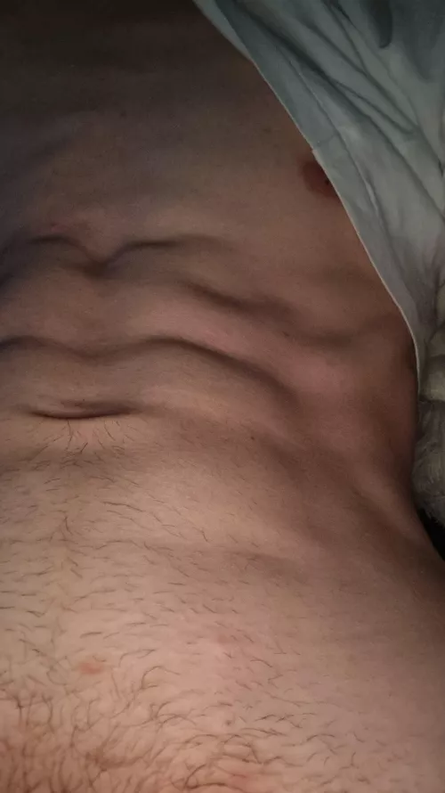 19 to bi curious dom. Looking for slutty subs. Sc josh_blame23