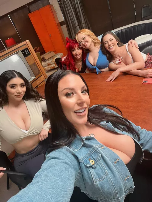 Angela with Violet Myers, Cherie Deville, Emma MagnoIia, and FitnessNala