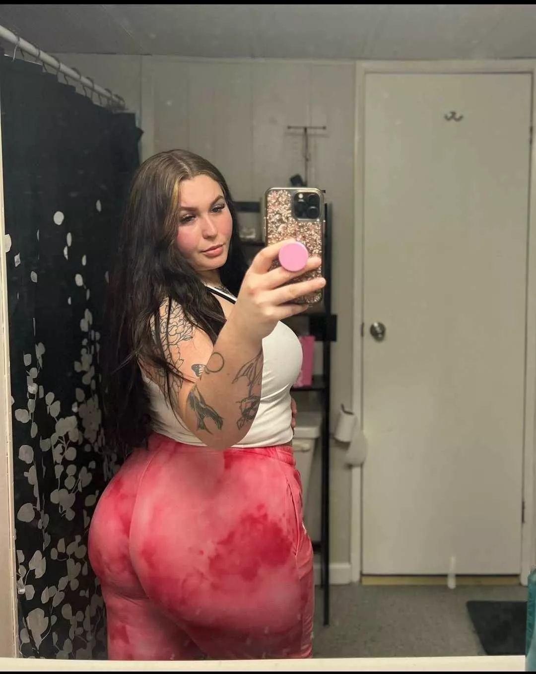 Anyone down for a stuffing section 😁😁😁🤤