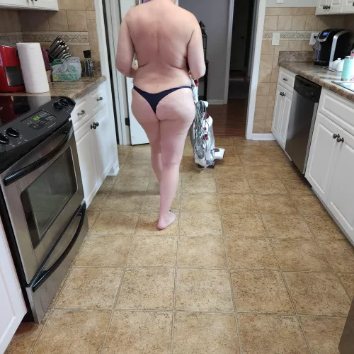 Anyone willing to help me vacuum?