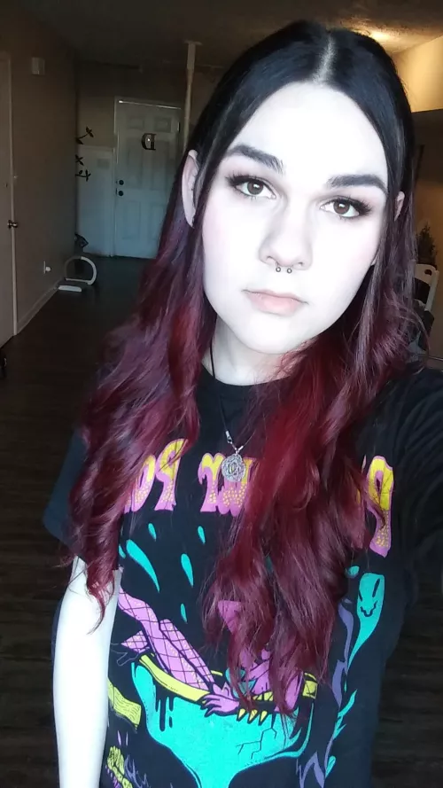felt pretty cute and stuff, so thought I'd share :3 (yes, I know, I'm hella pale lmao)