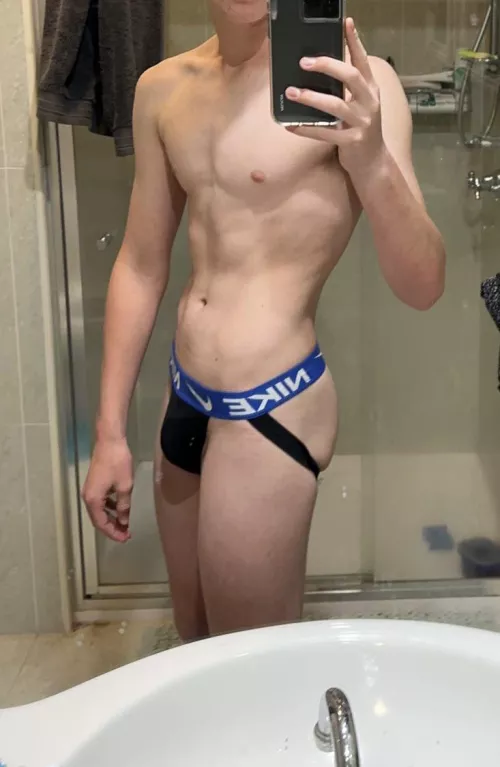 First post, new jock