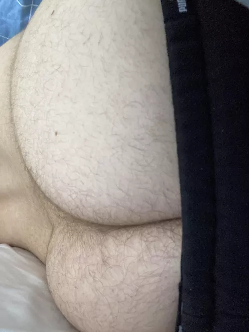 Here’s a little peek. Dm me if I make you hard