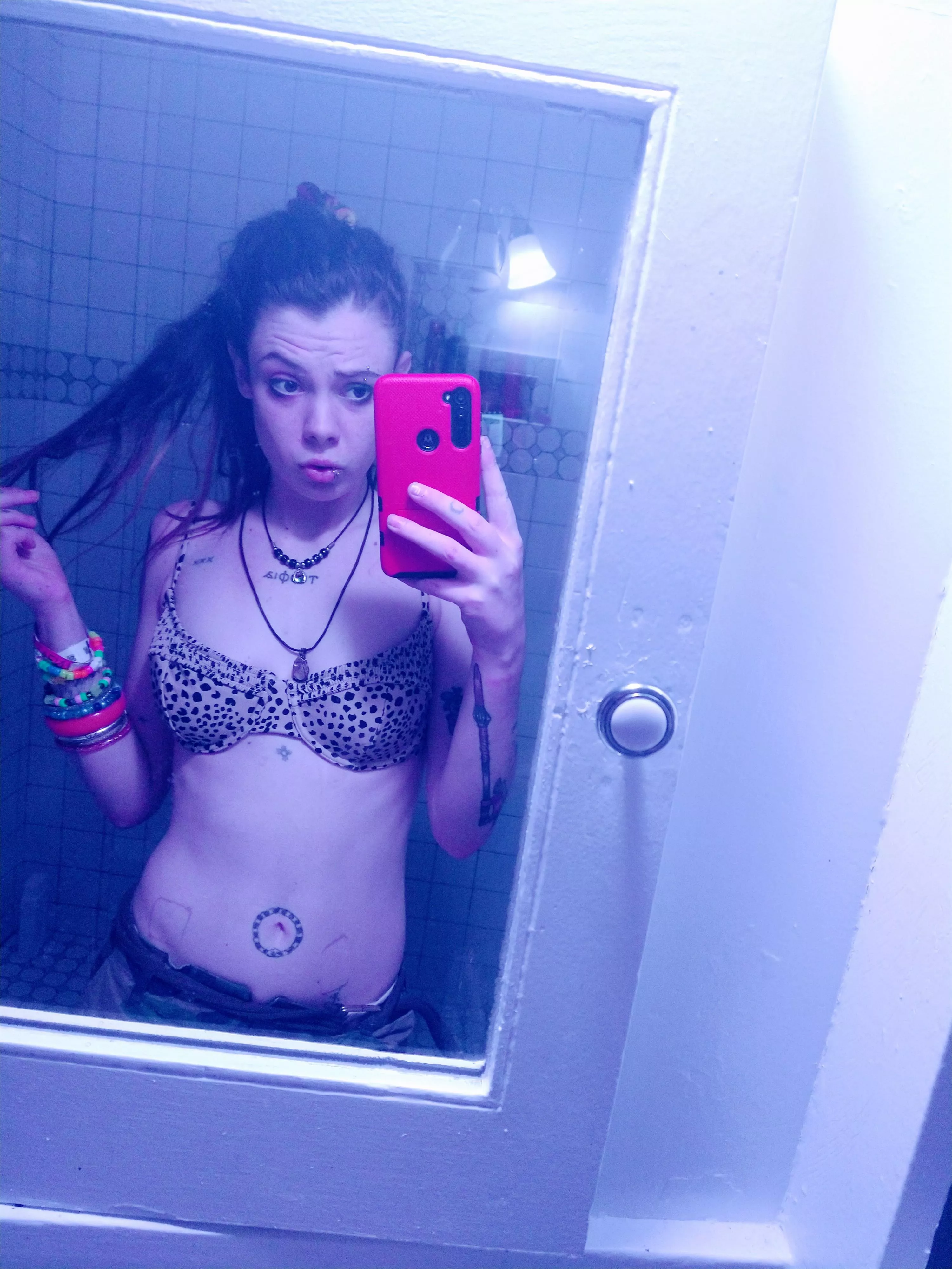 I wish I had a strap as big as the Eiffel Tower so that I could Peg the world in 72 hours 😈🍆🤤 I wish I had a strap as big as the Eiffel Tower so that I could Peg the world in 72 hours 😈🍆🤤