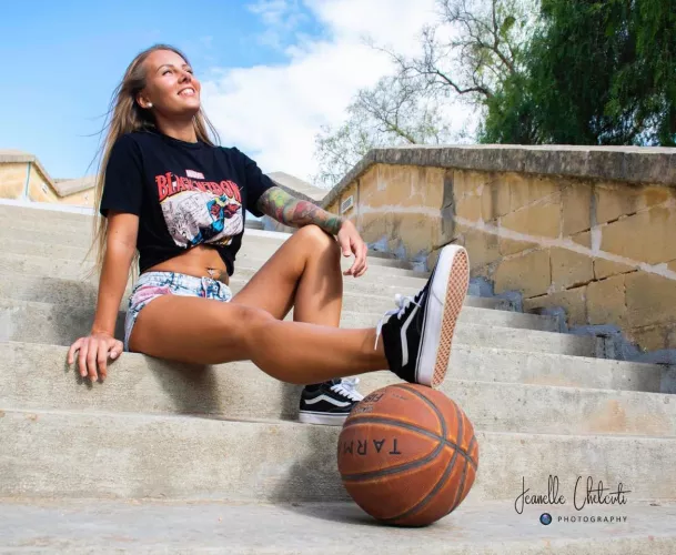 If you noticed me... hi