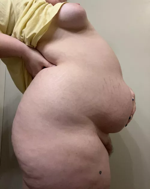 Pregnant with a food baby 🤭