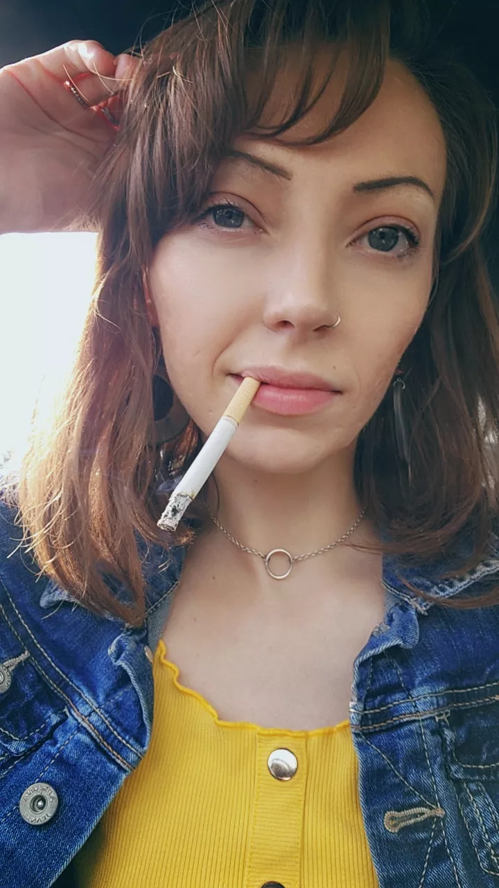 Puffy, the sexy smoker