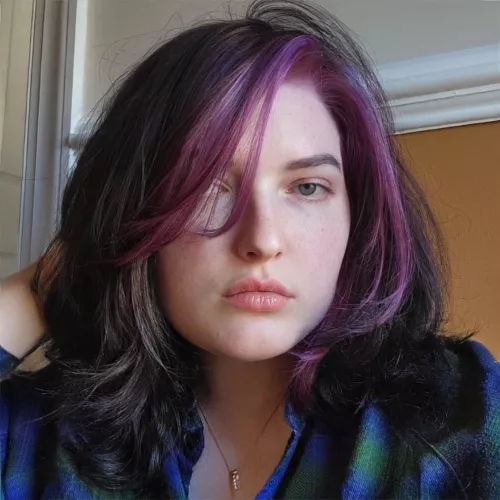 Put purple in my hair today 💜 what do you think?