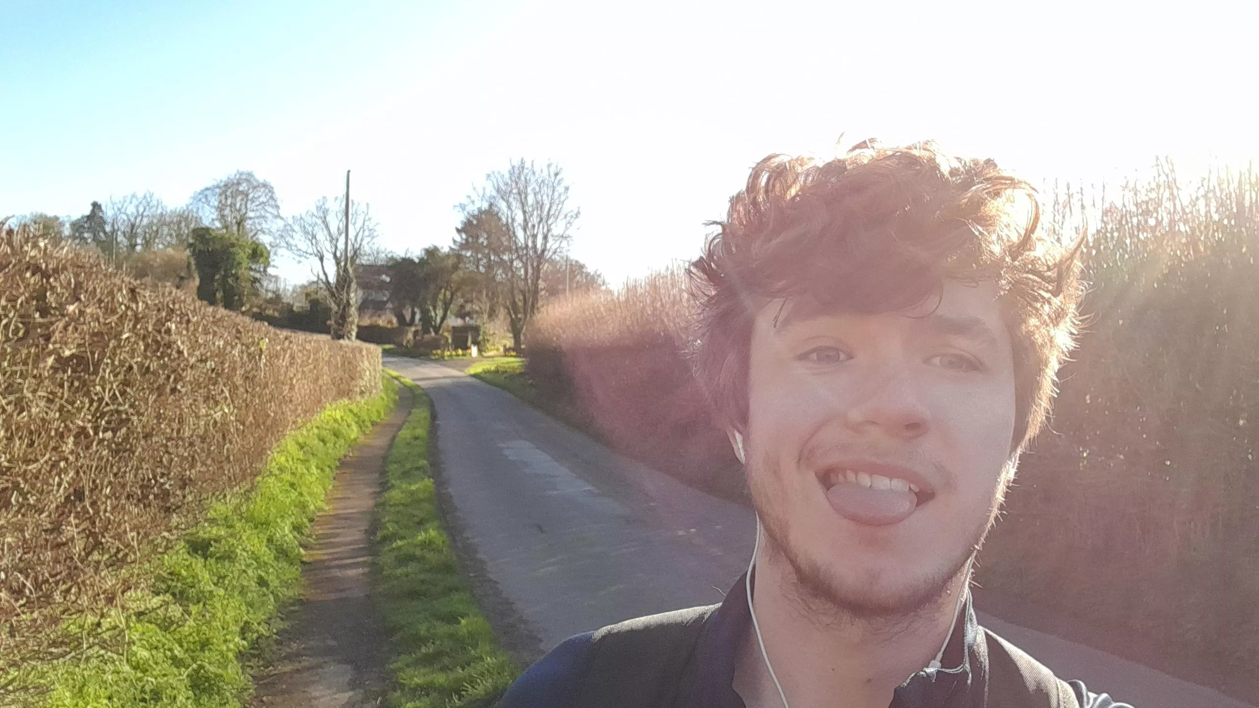 Sunshine and a day off aren't I lucky Sunshine and a day off aren't I lucky