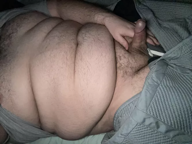 Thick dude, thick cock.