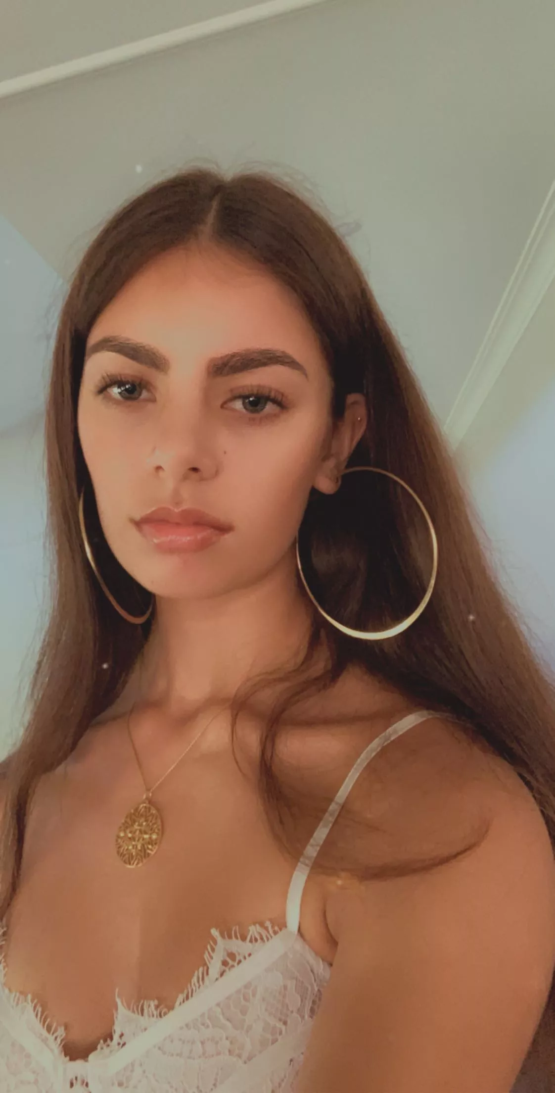 Who wakes up horny as fuck?