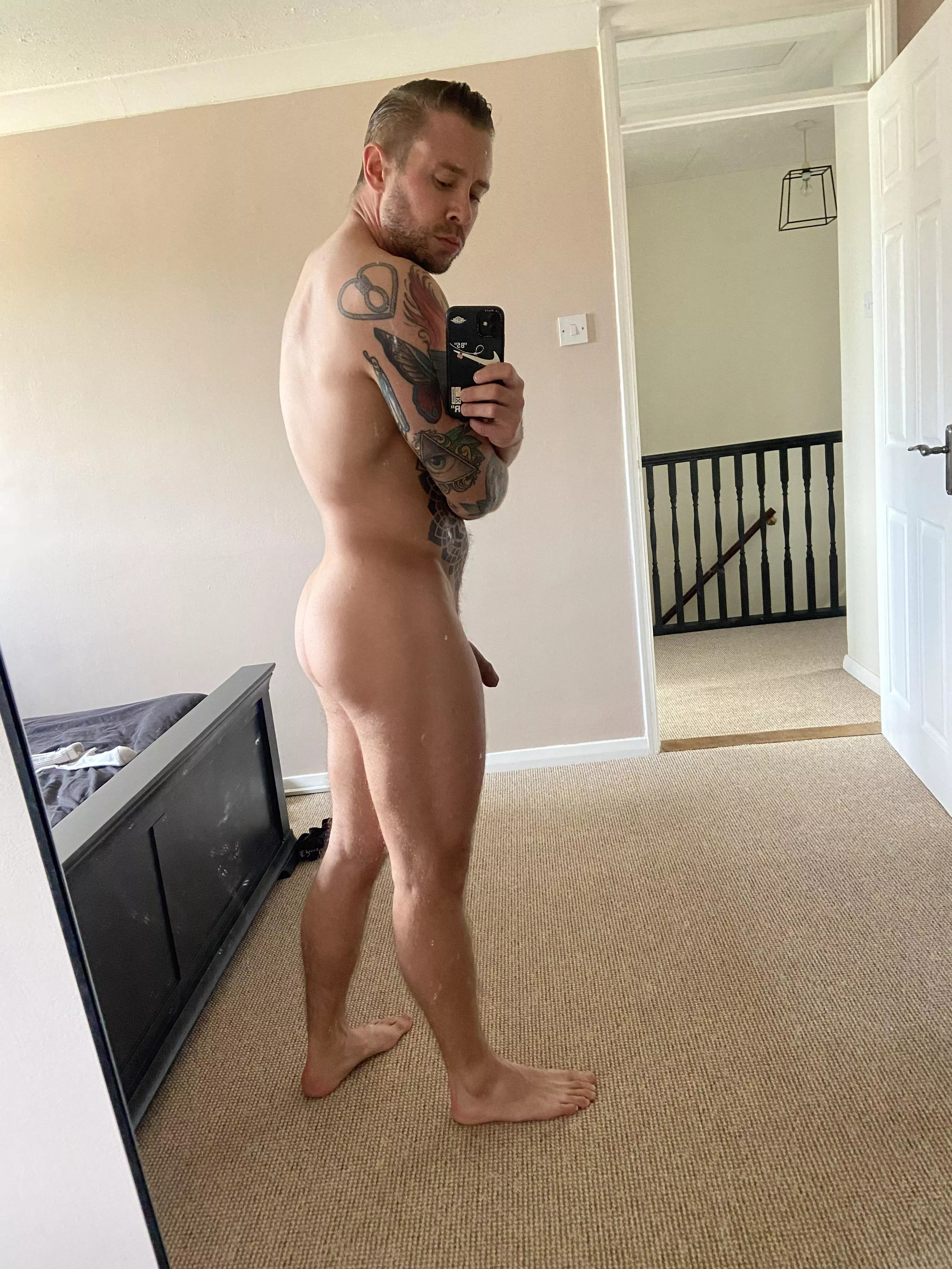 Who would eat my ass?