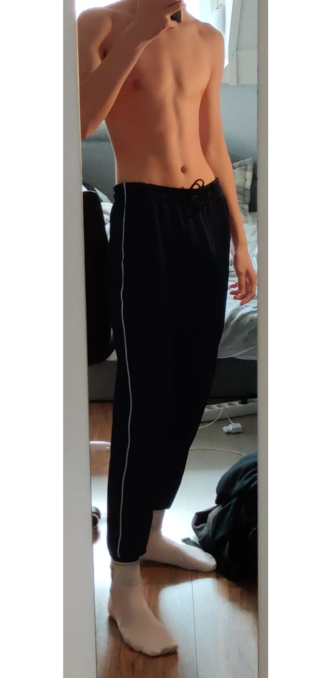 18 yo in need of any obedient kinky slave, hmu for snapchat