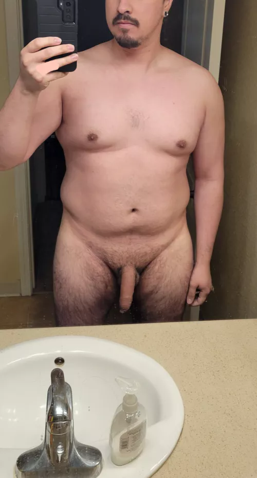 28(M), 6'0, 220lbs. be honest