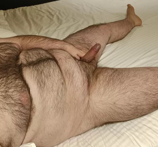 Any women like a BHM like me? (24) ~ open to messages!