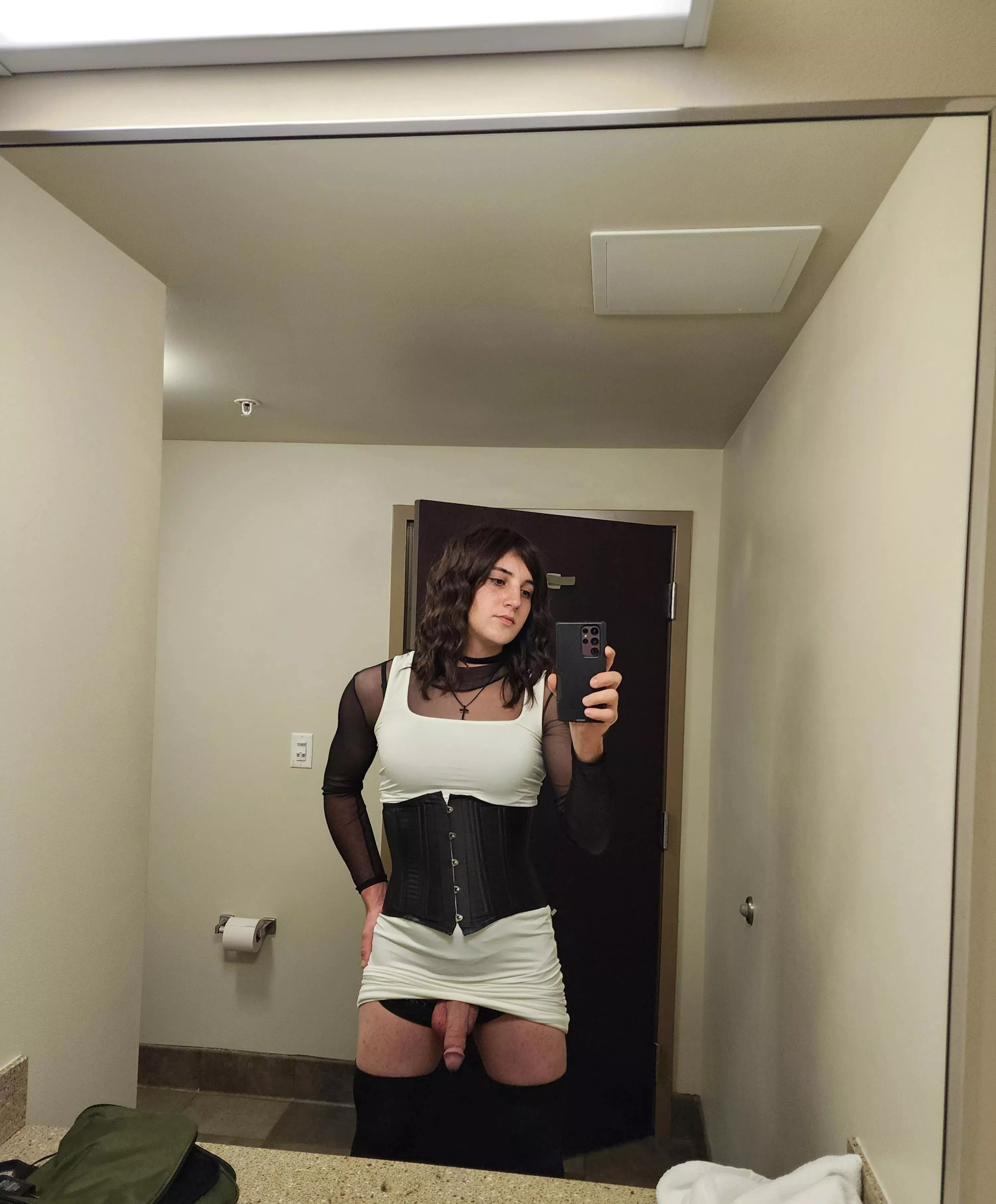 anyone wanna get me all messy?