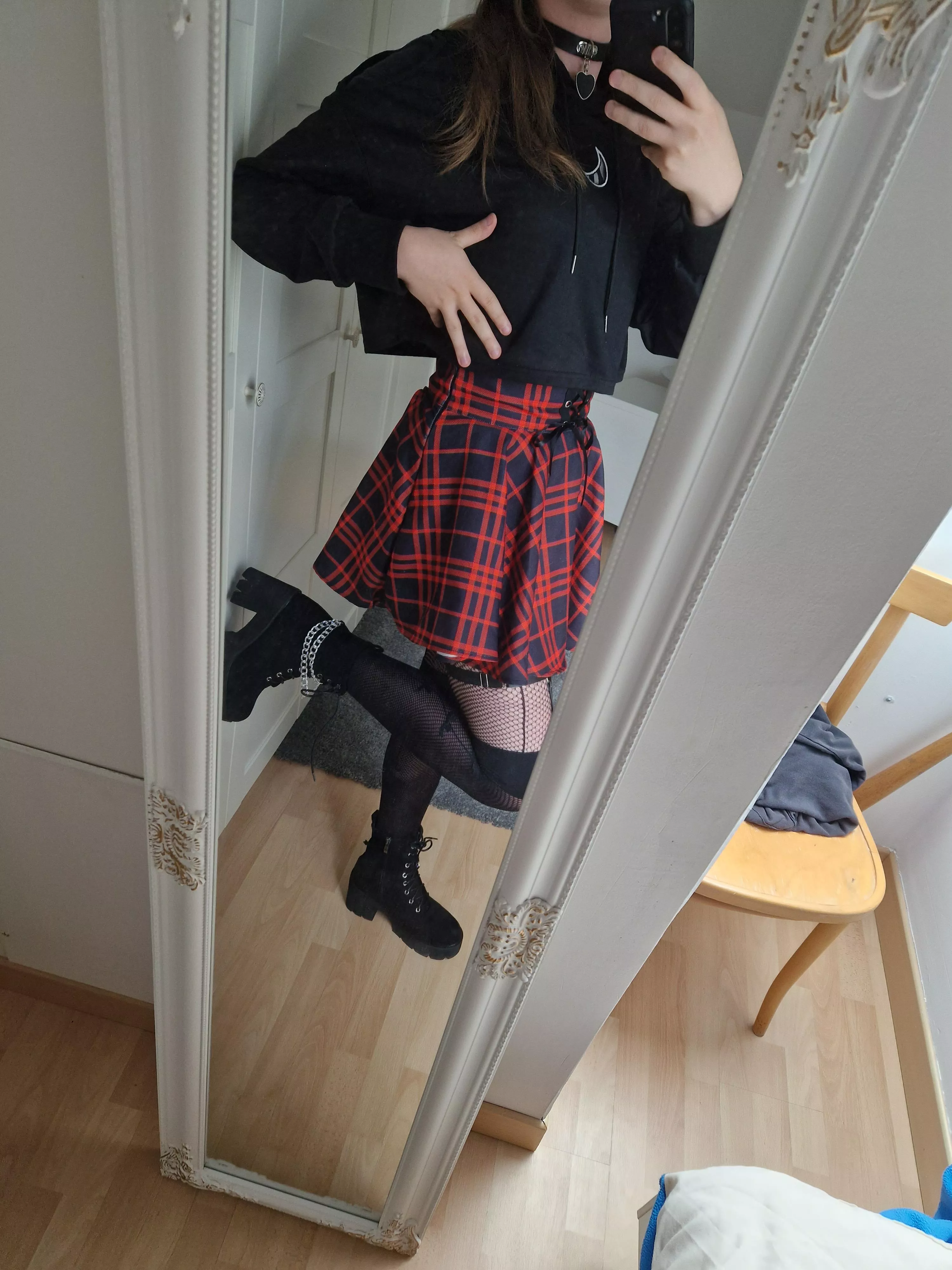 debating if i should go to my uni like this..