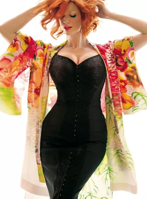 Hourglass: Christina Hendricks