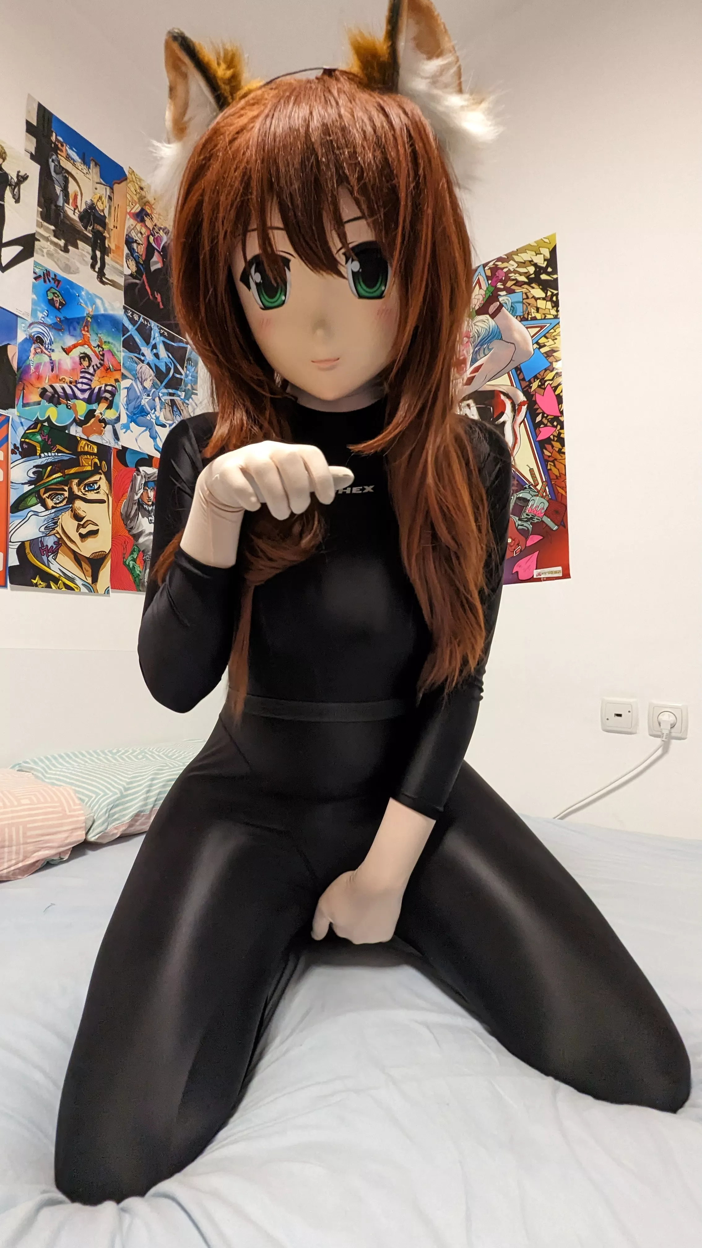 I learned some new tricks! Shake hand~