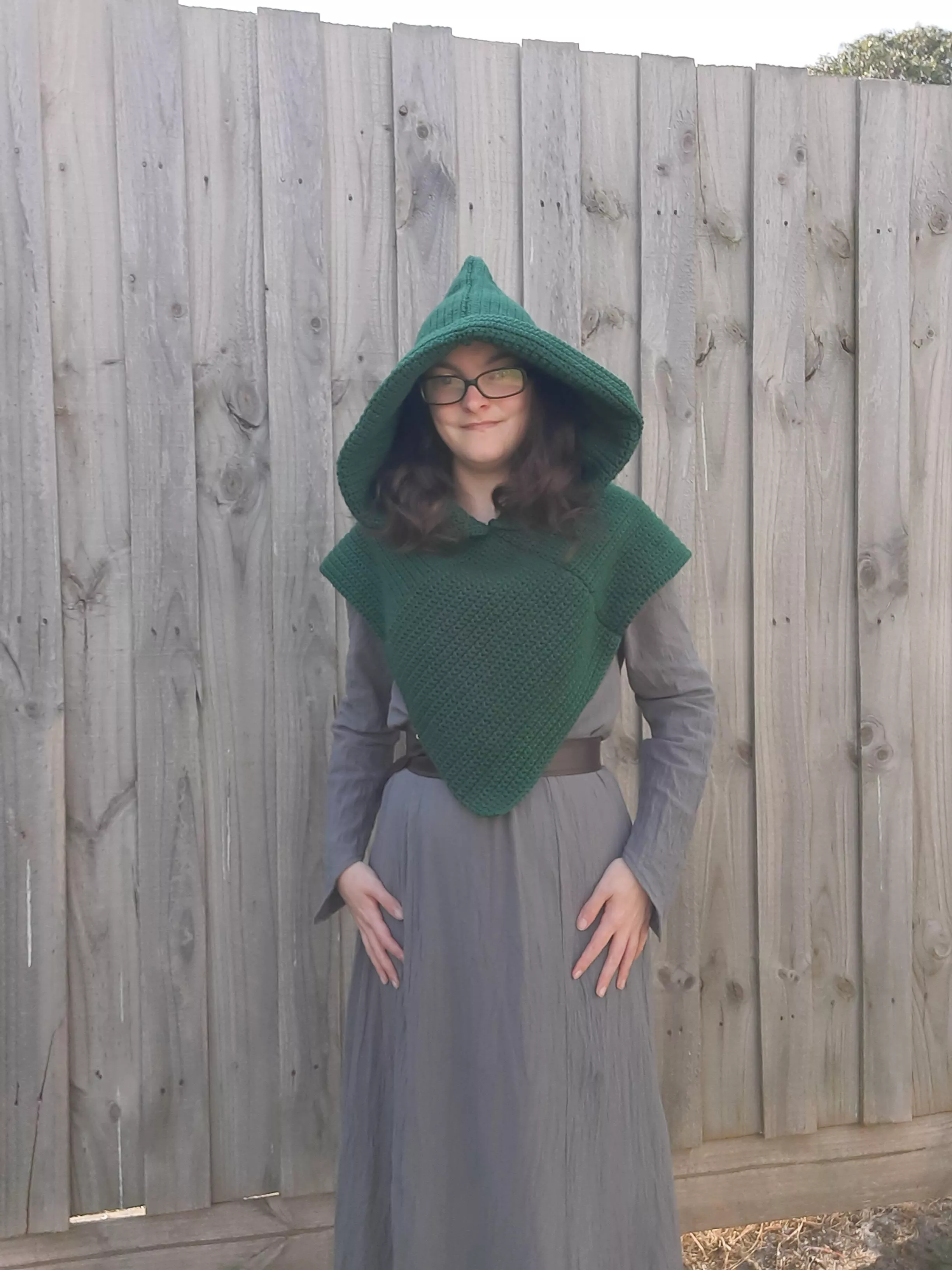 I'm meant to be a Viking but with this Green Skjoldehamn Inspired Nordic Hood I feel like a Wood Elf!