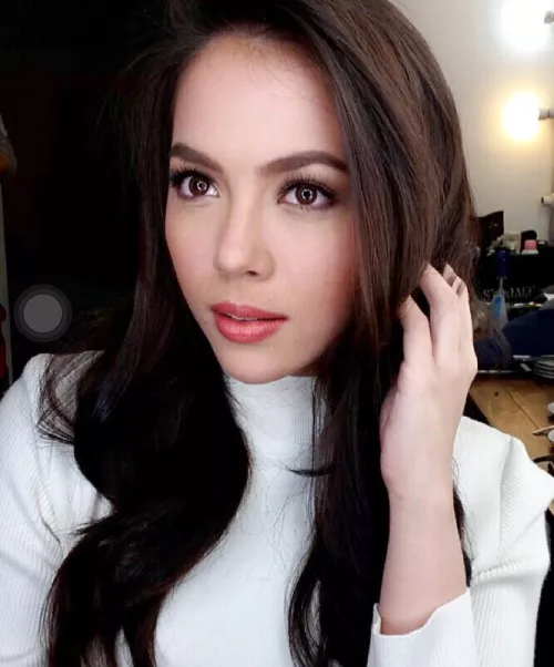 Julia Montes