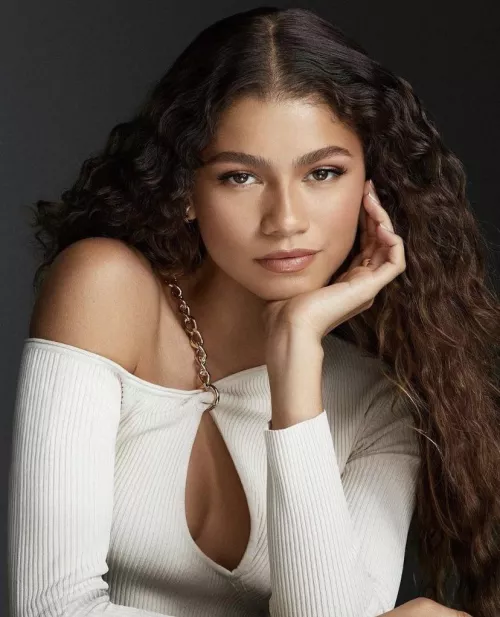 Make me go dumb for Zendaya!
