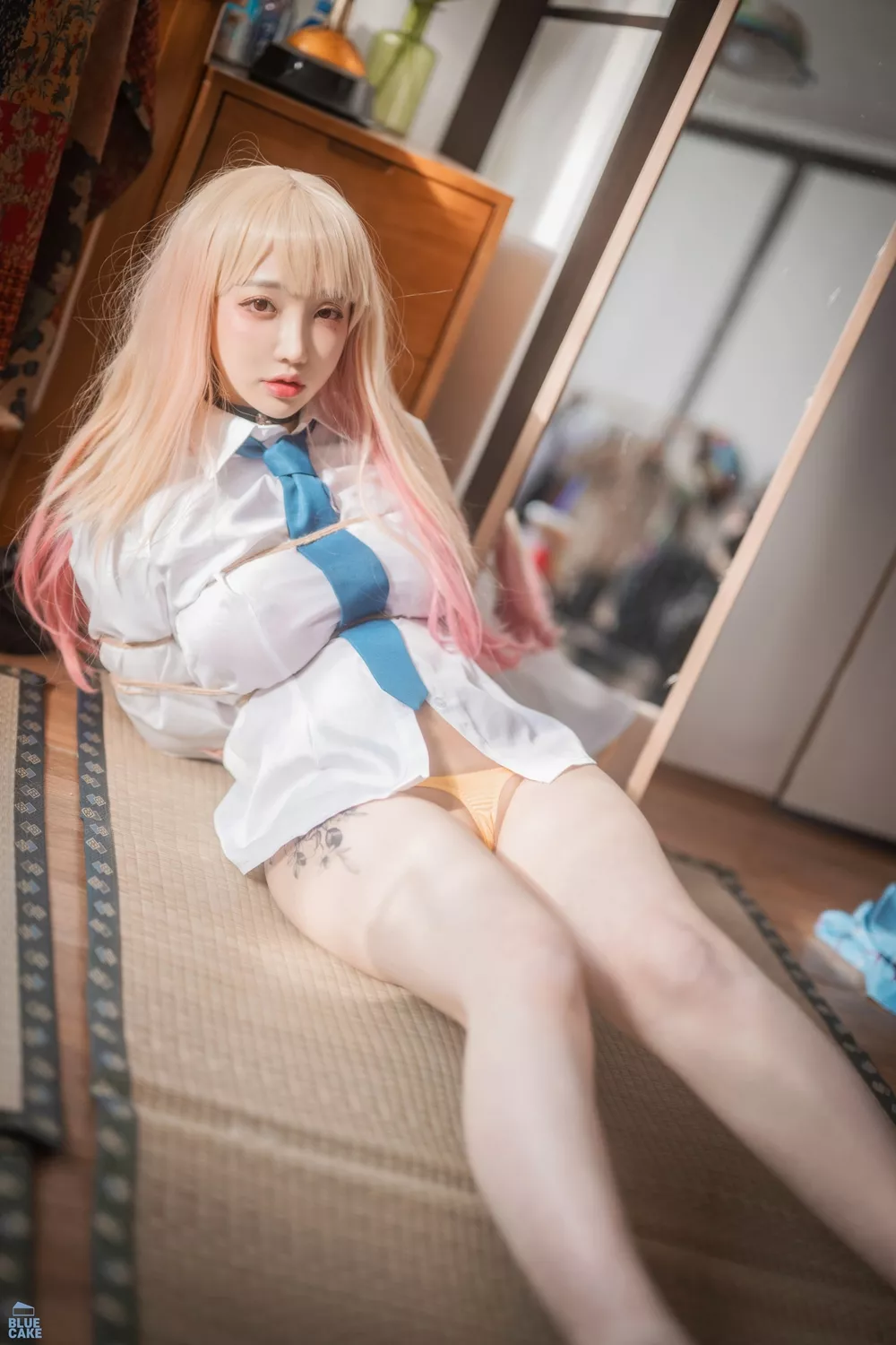 Marin Kitagawa tied up / Yeeun