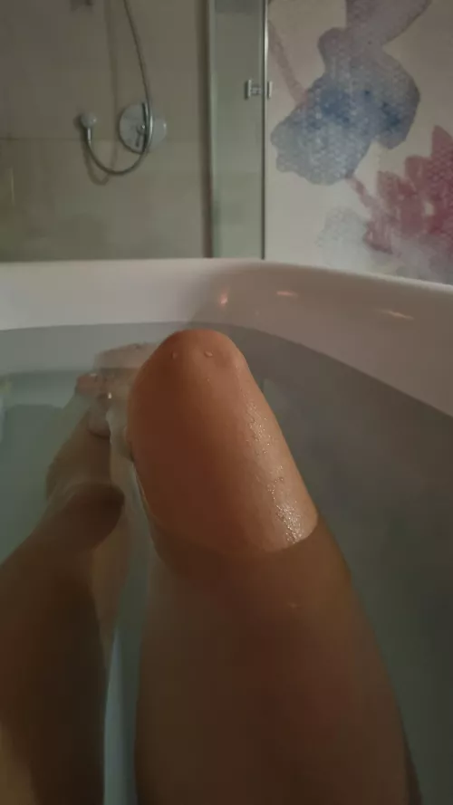 Maybe u wanna take bath with me? :3