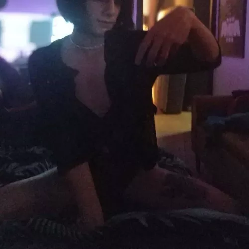 New to this hope u like my outfit