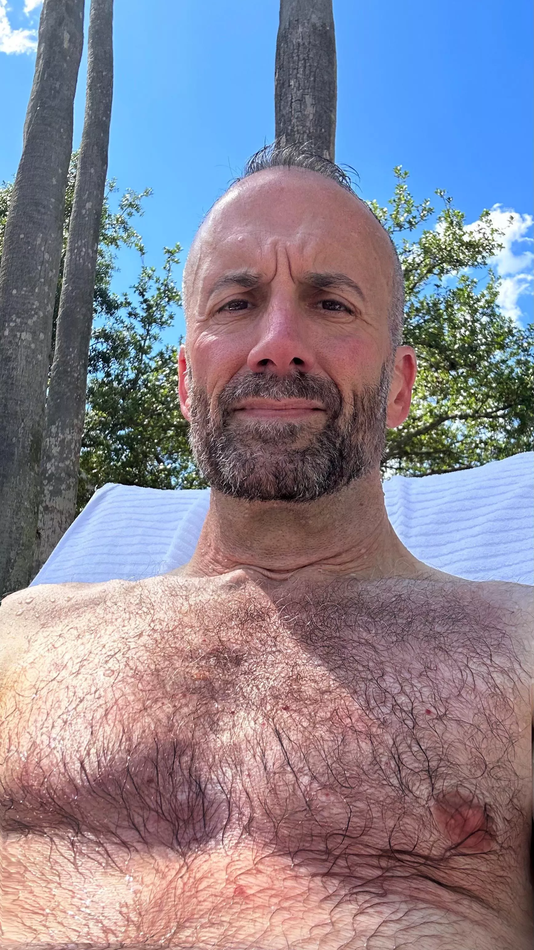 The first sunbathing of 2023. The first sunbathing of 2023.