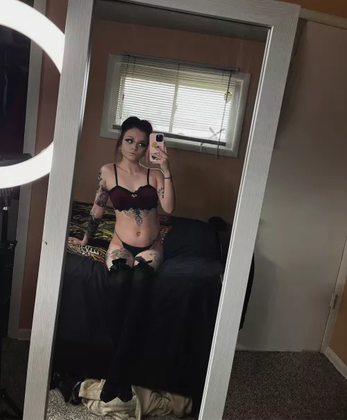 Thigh highs make everything sexier 🤤