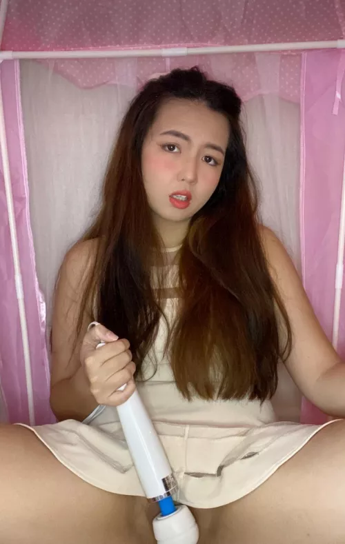 This hatachi always makes my pussy squirt and so sensitive