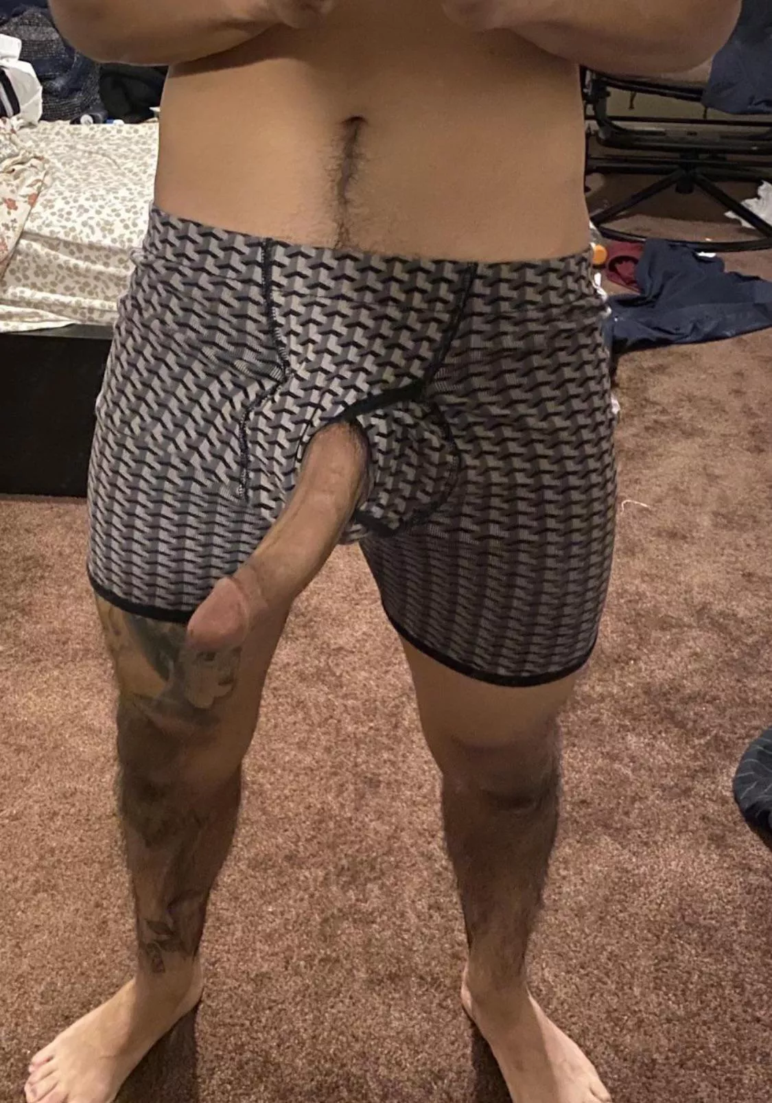 Would love to fuck your throat