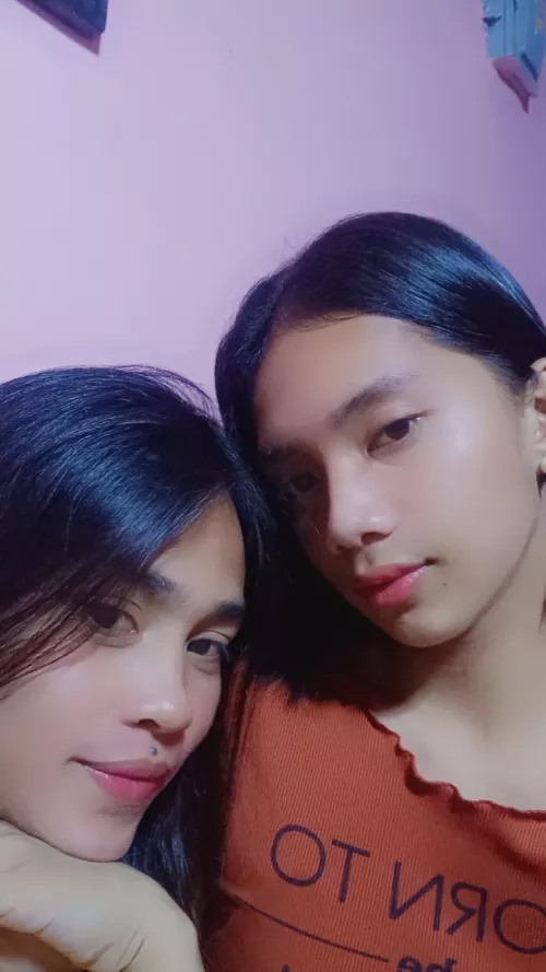 Would you like to cum me and my sister