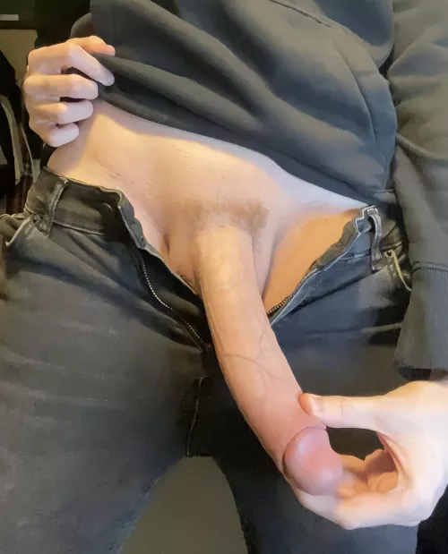 Would you suck it for me??… 👀🍆