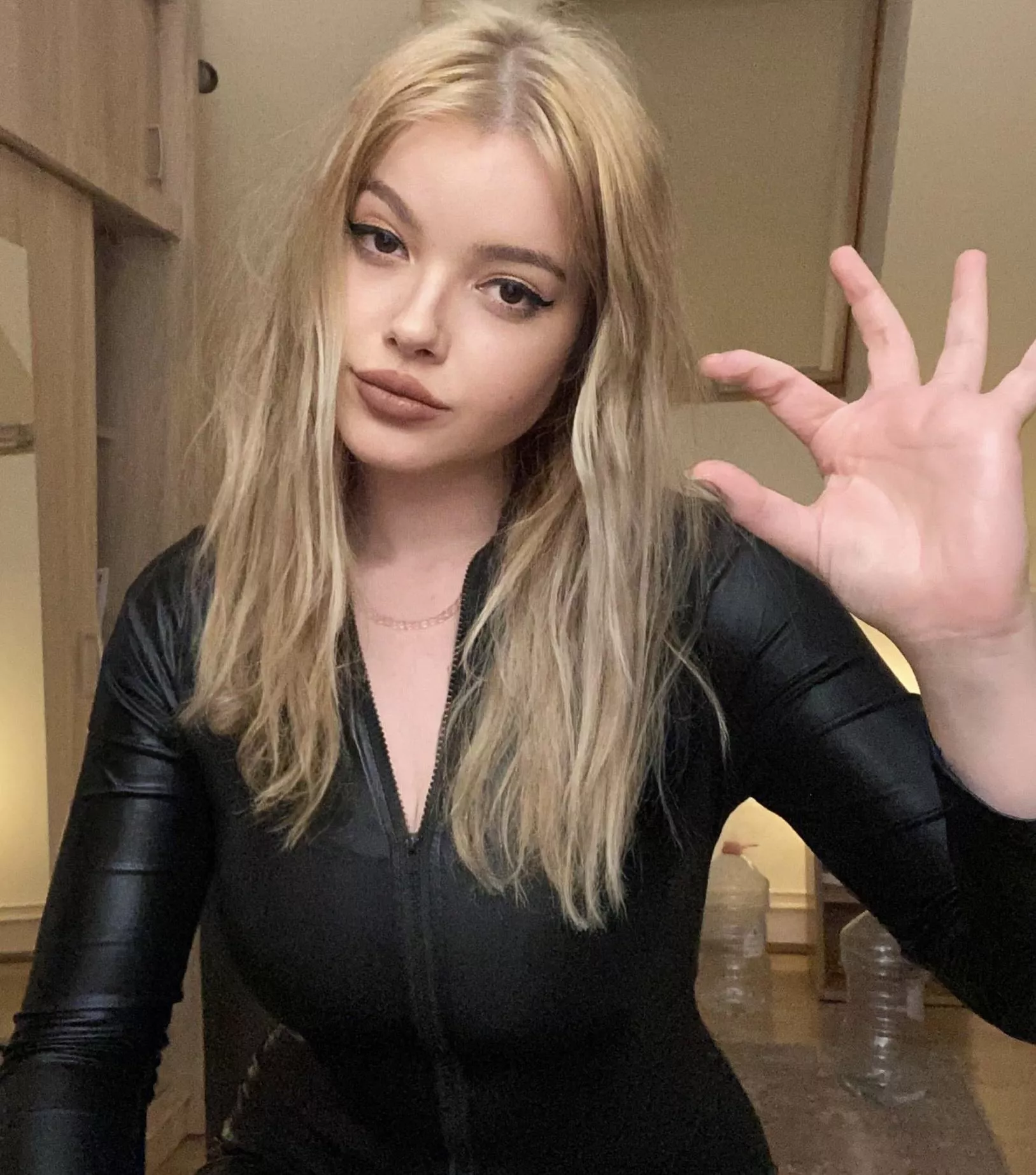 Your dick is so small ^_^