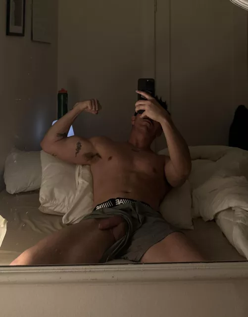 24 masc bottom bro dl for muscular fit bros dm for snap