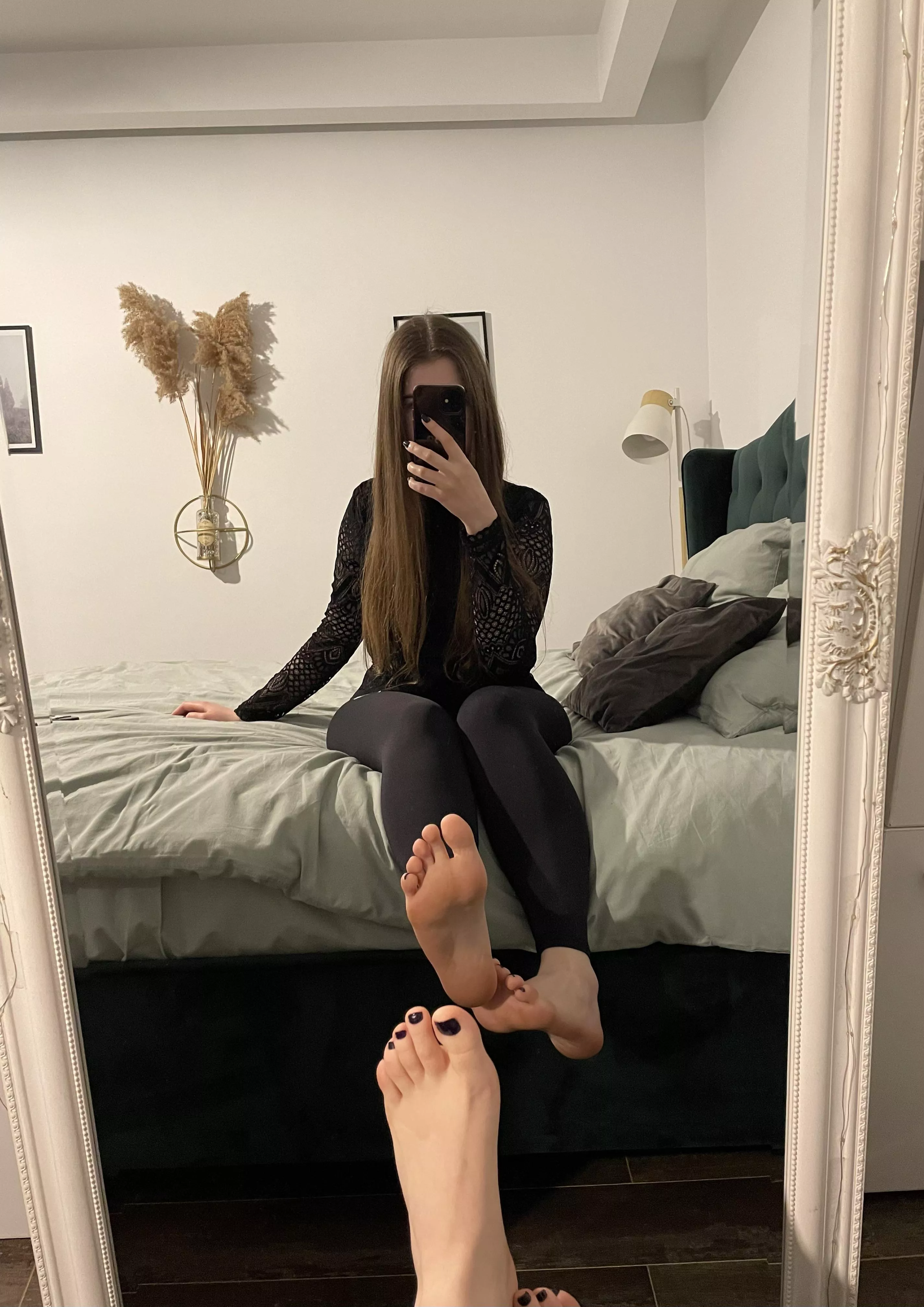Do you want to touch and suck my toes?