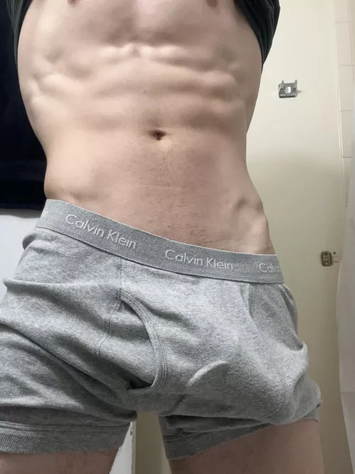 flexing the bulge